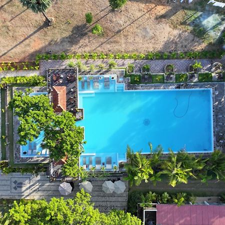 Lucky Beach Resort Trincomalee Ngoại thất bức ảnh
