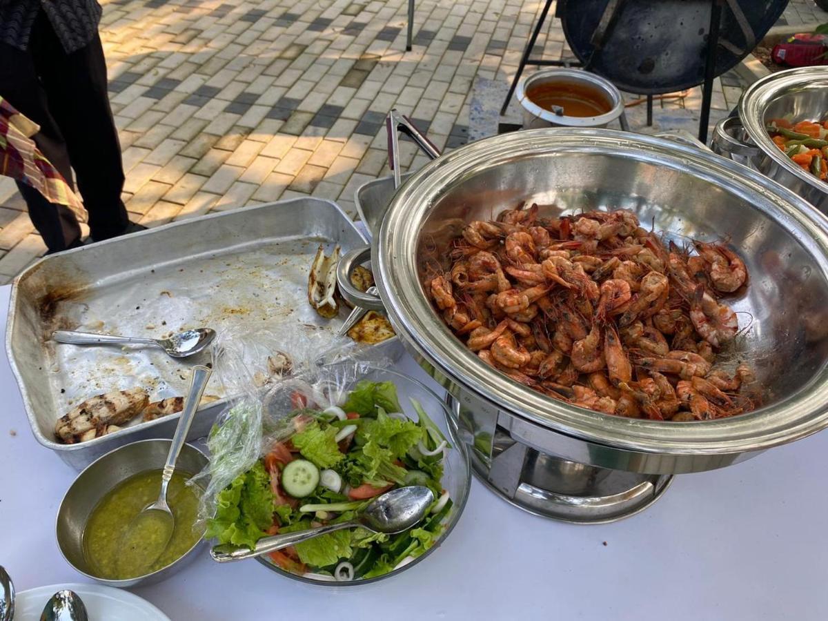 Lucky Beach Resort Trincomalee Ngoại thất bức ảnh