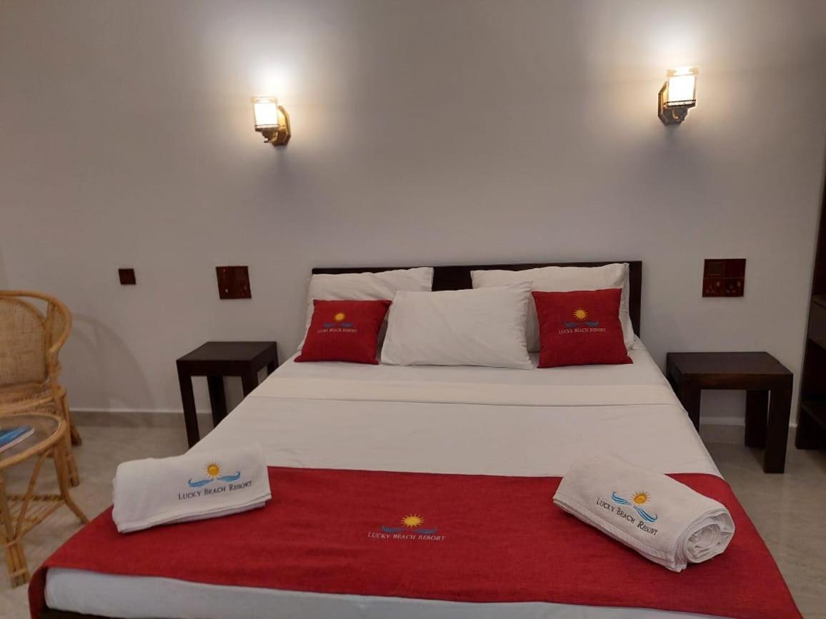 Lucky Beach Resort Trincomalee Ngoại thất bức ảnh